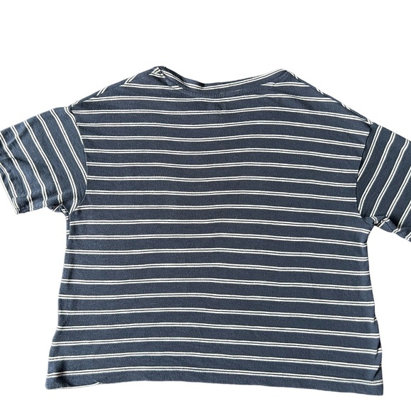 Roxy Striped Navy and white T-Shirt with pocket - Picture 4 of 6
